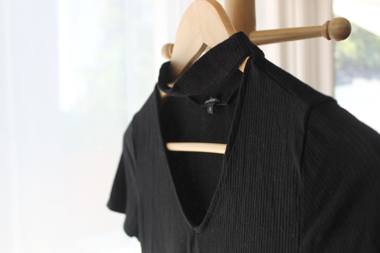 Black V-neck w Neck Strap