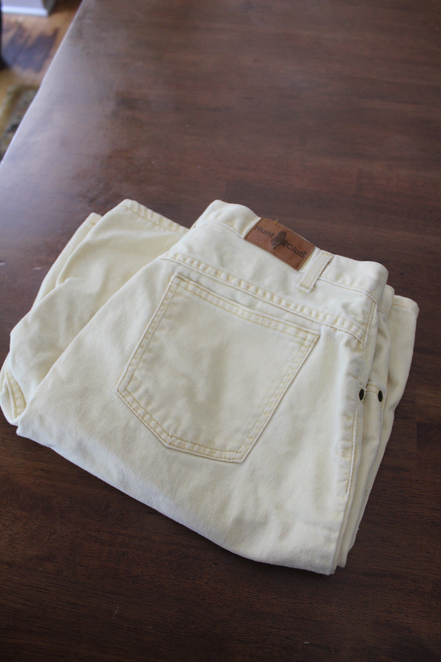 Yellow Jorts