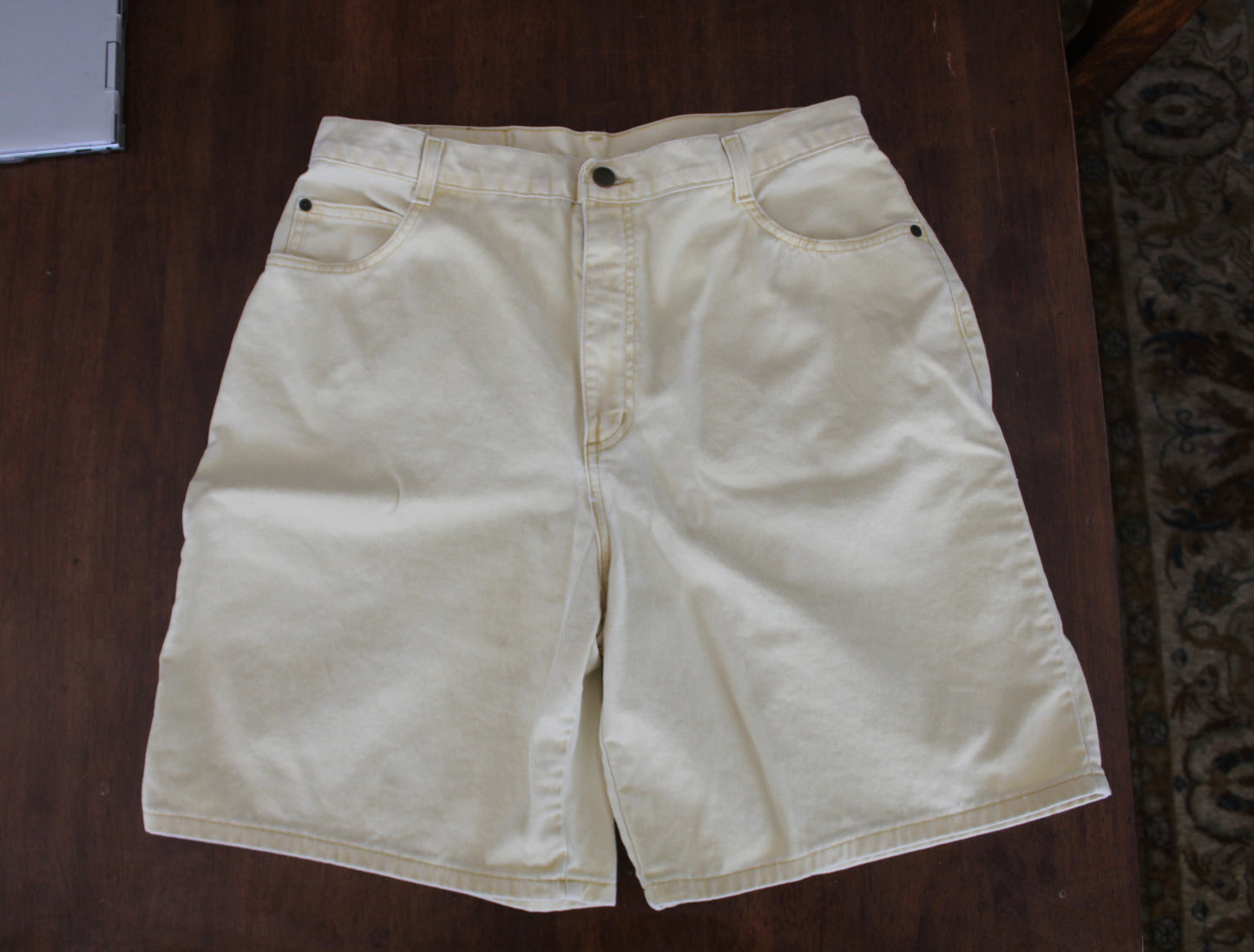 Yellow Jorts