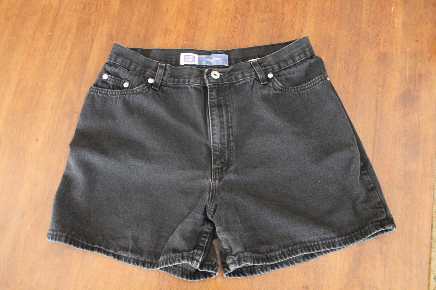 Black Jorts