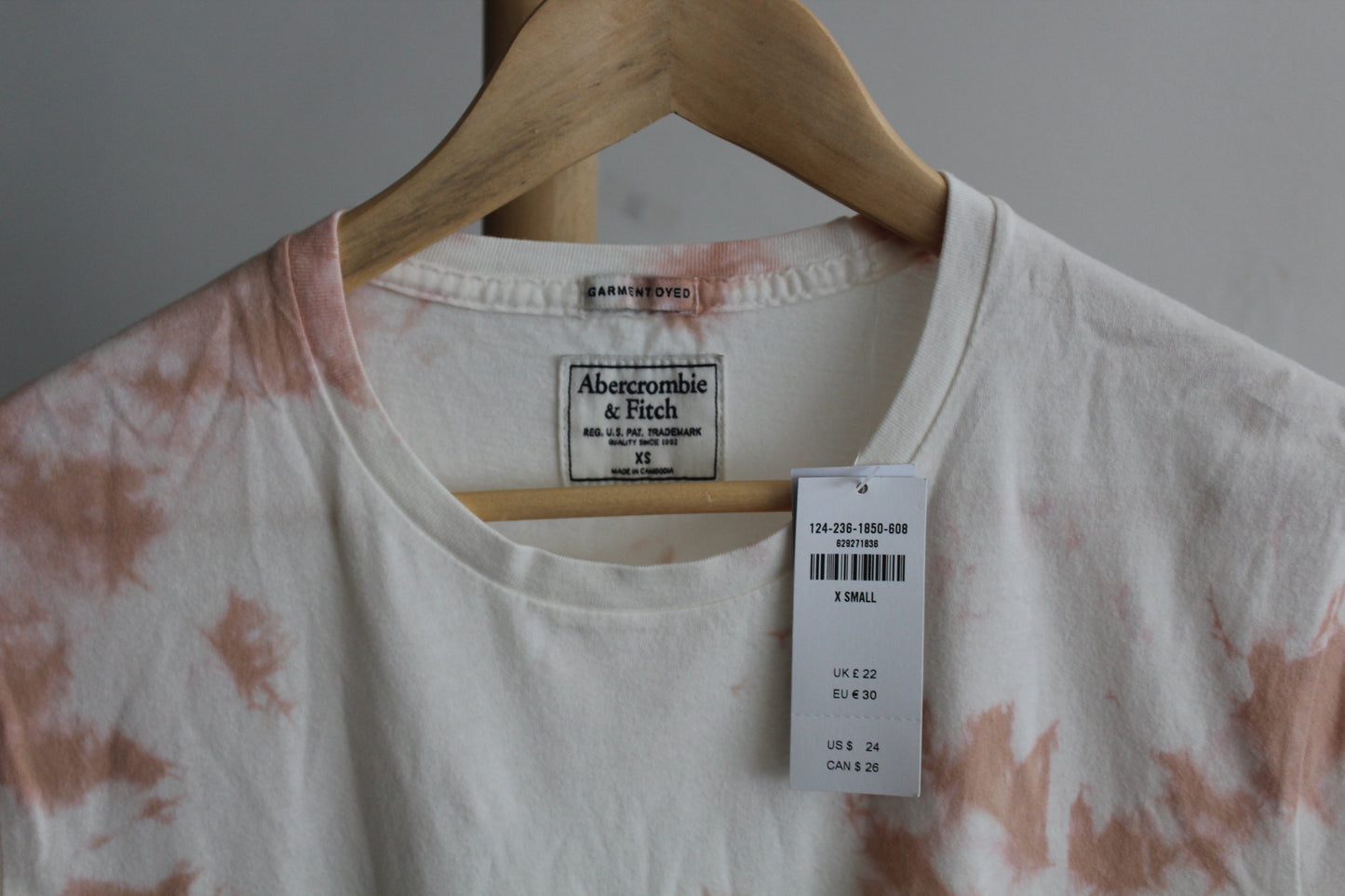 Abercrombie & Fitch White & Pink Tie-dye Tee