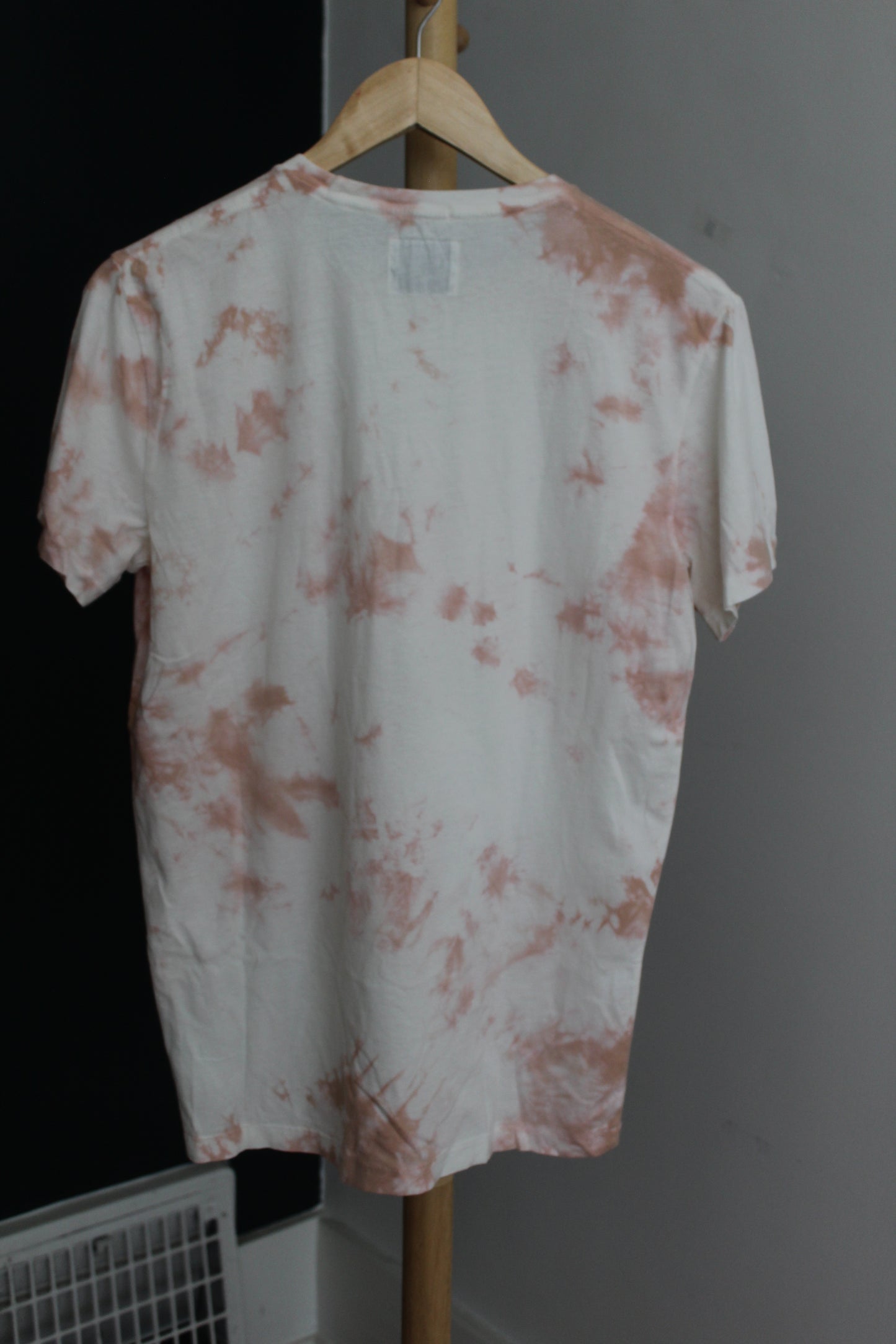 Abercrombie & Fitch White & Pink Tie-dye Tee