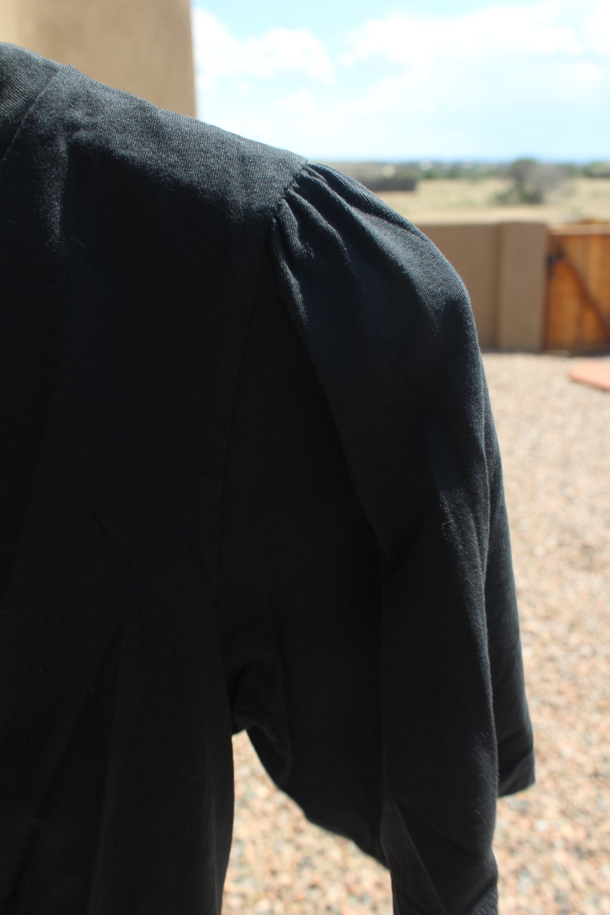 Black T-shirt w/ Puffed Sleeves
