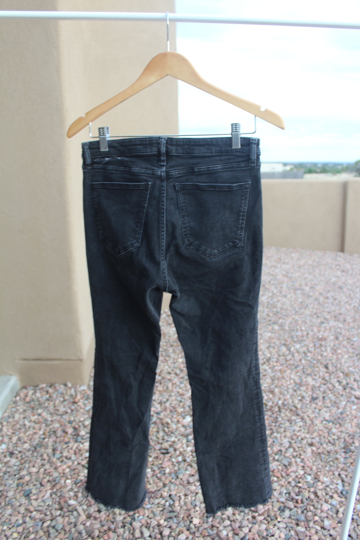 Black Cropped Jeans