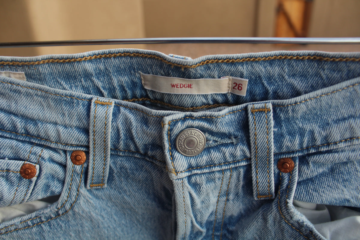 Levi's Light Wash Jeans