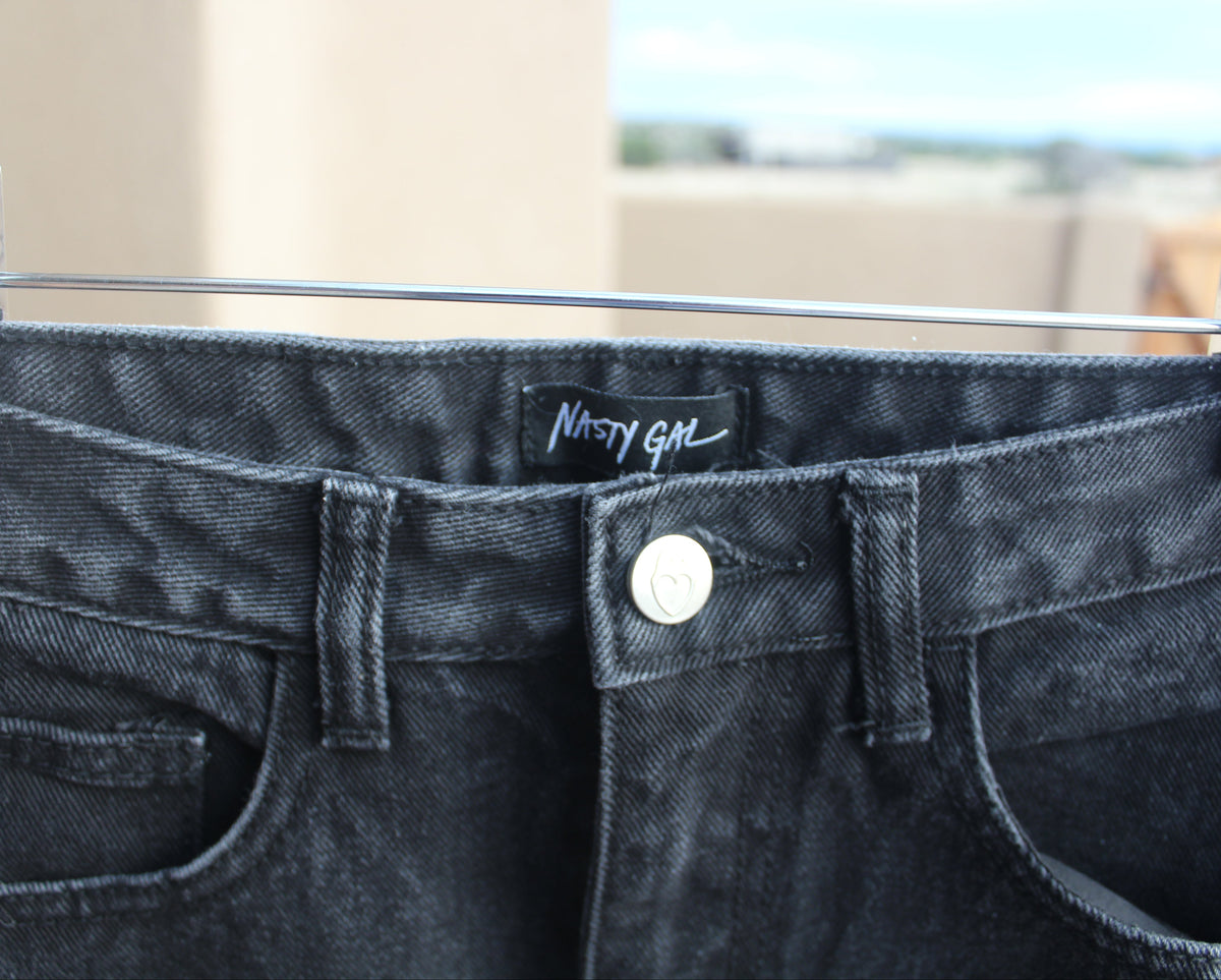 Black Jeans