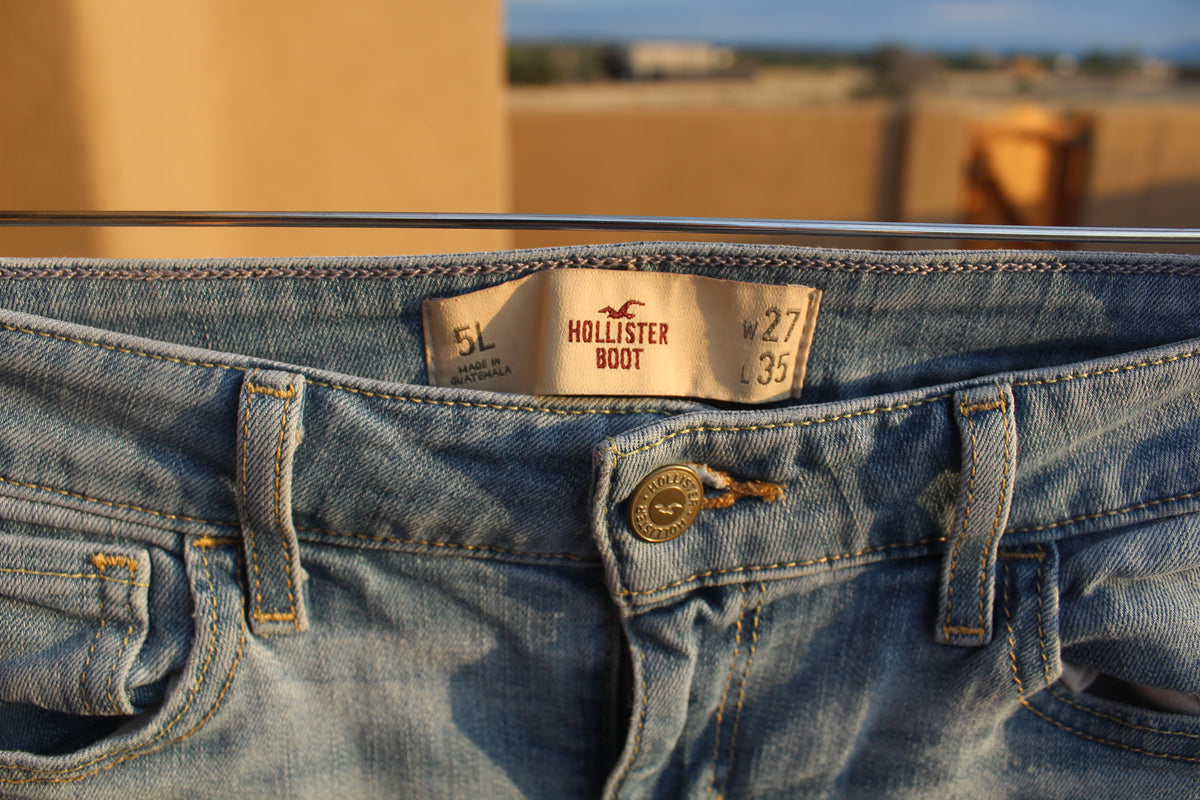 Holister Distressed Jeans